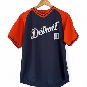 STITCHES | Large Detroit Tigers baseball jersey #MLB